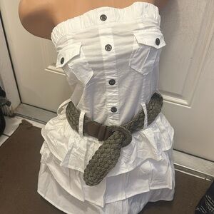body central sleeveless white dress size M medium nwt with belt